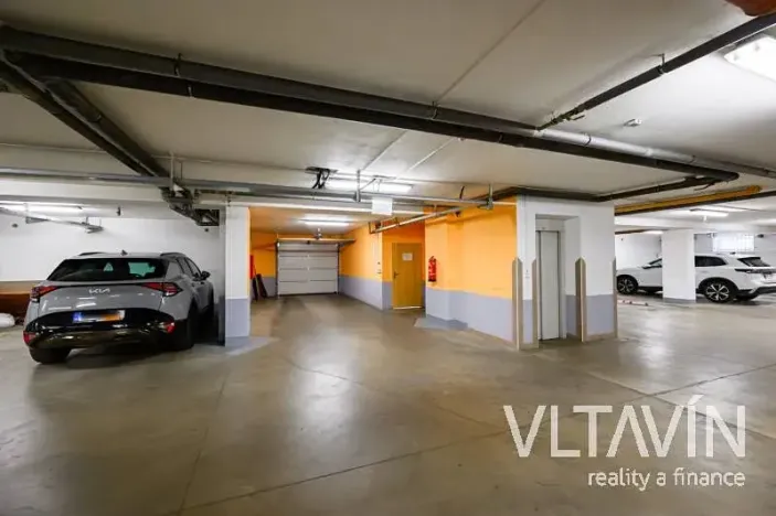 Prodej bytu 2+kk, Pardubice, Sokolovská, 54 m2
