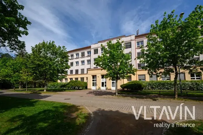 Prodej bytu 2+kk, Pardubice, Sokolovská, 54 m2