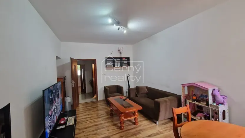 Pronájem bytu 2+kk, Pardubice, V Ráji, 46 m2