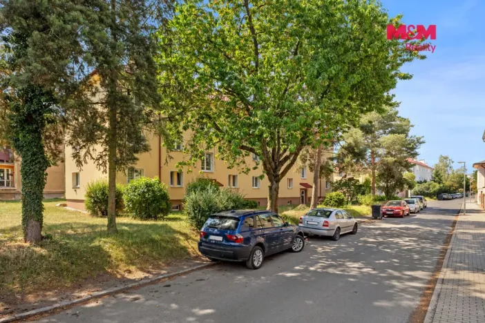 Prodej bytu 2+1, Kladno - Kročehlavy, Otevřená, 56 m2