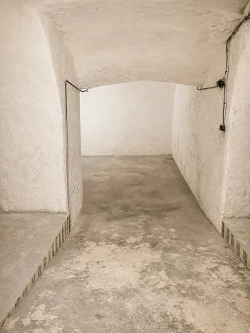 Pronájem skladu, Červené Pečky, Dr. Dvořáka, 683 m2