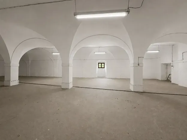 Pronájem skladu, Červené Pečky, Dr. Dvořáka, 605 m2