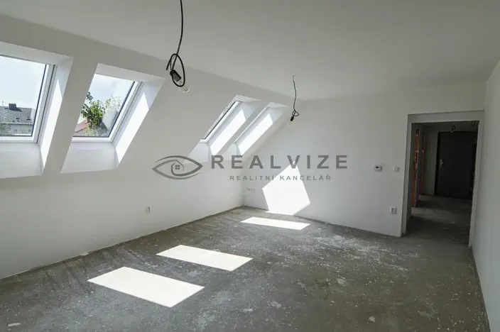 Prodej bytu 3+kk, České Budějovice, J. Dobrovského, 75 m2