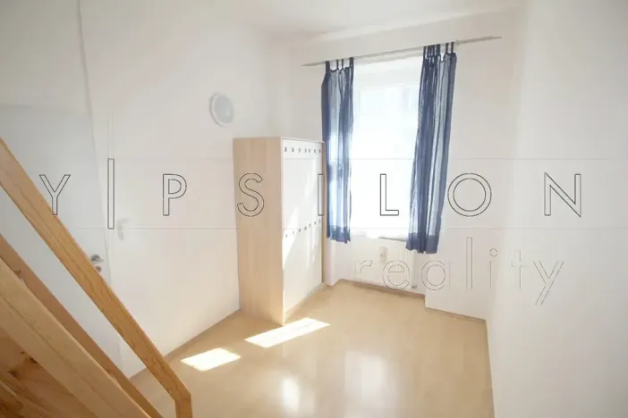 Pronájem bytu 3+kk, Praha - Žižkov, Rokycanova, 60 m2