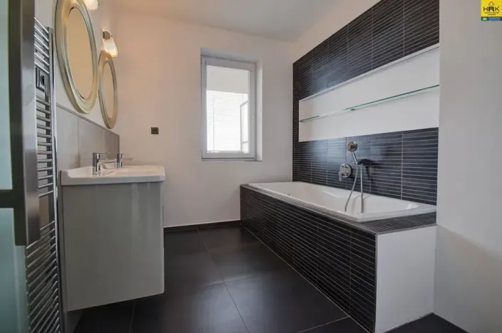 Pronájem bytu 4+kk, Olomouc, Mošnerova, 130 m2