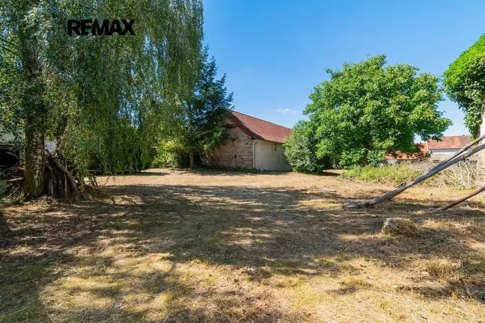 Prodej pozemku pro bydlení, Svéradice, 2388 m2