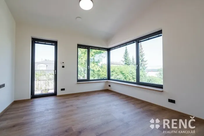 Pronájem bytu 2+kk, Brno, Výpadní, 52 m2