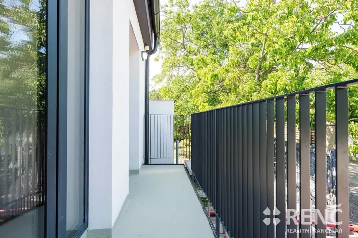 Pronájem bytu 2+kk, Brno, Výpadní, 52 m2