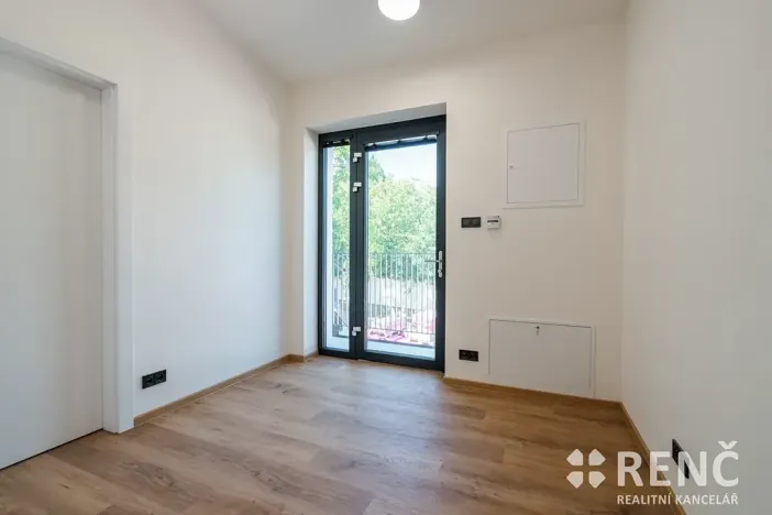 Pronájem bytu 2+kk, Brno, Výpadní, 52 m2