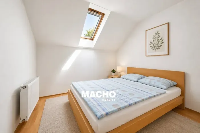 Prodej rodinného domu, Okrouhlo, 163 m2