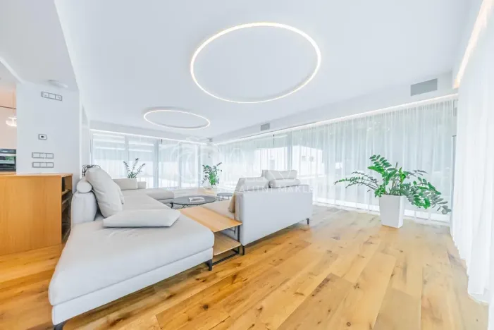 Prodej rodinného domu, Praha - Újezd nad Lesy, Hulická, 420 m2