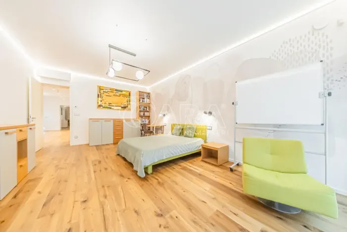 Prodej rodinného domu, Praha - Újezd nad Lesy, Hulická, 420 m2