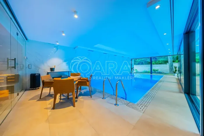 Prodej rodinného domu, Praha - Újezd nad Lesy, Hulická, 420 m2