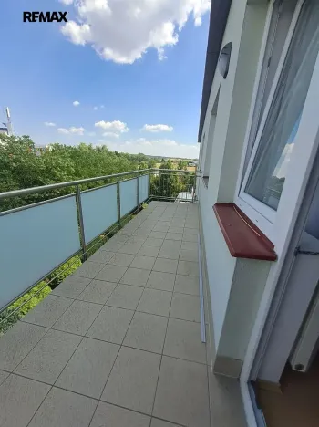 Pronájem bytu 2+1, Praha - Běchovice, Českobrodská, 77 m2