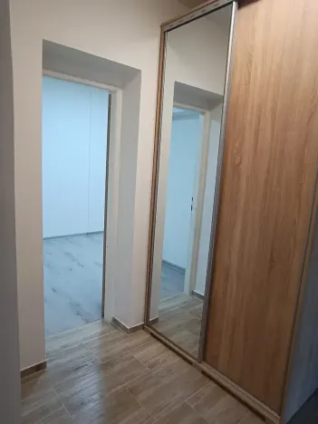 Pronájem bytu 2+kk, Brno, Vzhledná, 41 m2