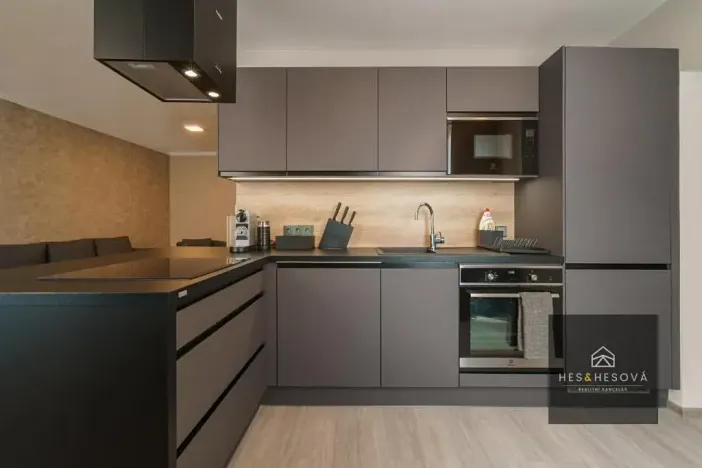Prodej bytu 5+kk, Praha - Žižkov, Hartigova, 124 m2