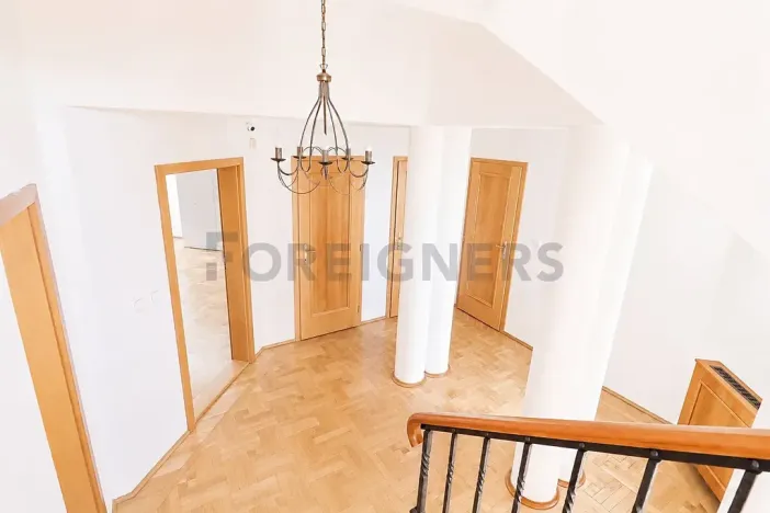 Pronájem pokoje, Brno, Březová, 210 m2