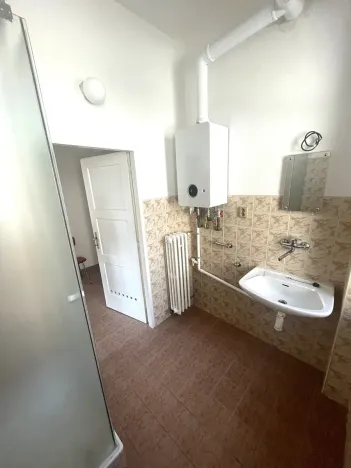 Pronájem bytu 2+kk, Praha - Záběhlice, U mlýna, 50 m2