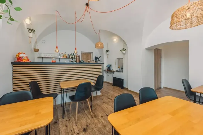 Pronájem restaurace, Přelouč, Masarykovo náměstí, 50 m2