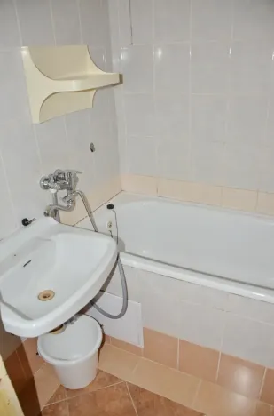 Pronájem bytu 2+1, Praha - Záběhlice, Zvonková, 55 m2