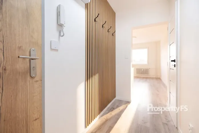 Pronájem bytu 3+kk, Kladno - Kročehlavy, Obránců míru, 53 m2