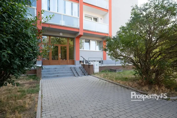 Pronájem bytu 3+kk, Kladno - Kročehlavy, Obránců míru, 53 m2