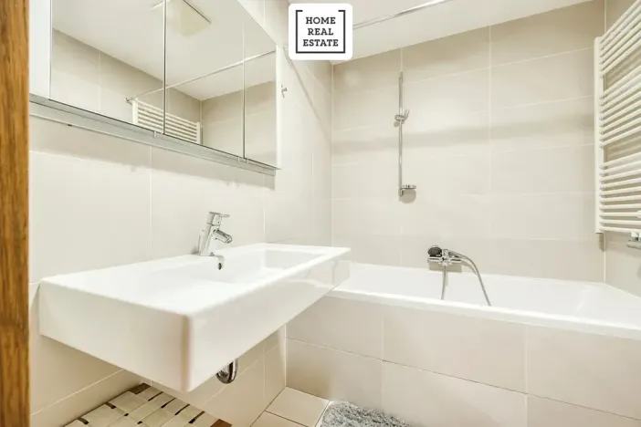 Prodej bytu 2+kk, Praha - Žižkov, Pitterova, 45 m2