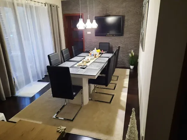 Prodej rodinného domu, Neumětely, V Chaloupkách, 230 m2