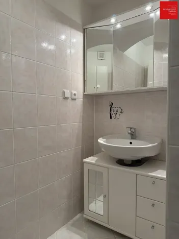 Pronájem bytu 1+1, Mariánské Lázně, Hlavní třída, 46 m2