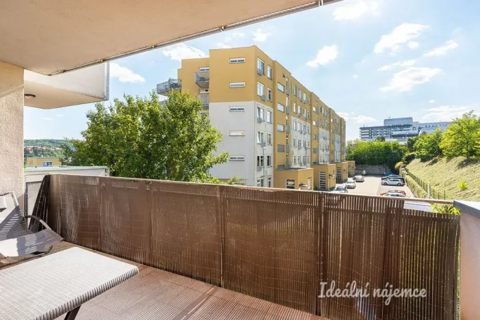 Pronájem bytu 2+kk, Praha - Smíchov, Jeřabinová, 53 m2