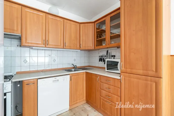 Pronájem bytu 3+1, Praha - Krč, Panuškova, 67 m2