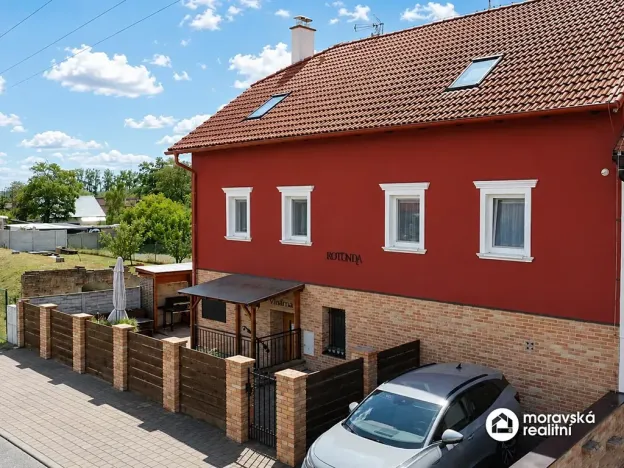 Prodej ubytování, Jevišovka, 241 m2
