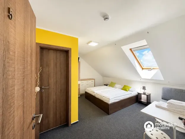 Prodej ubytování, Jevišovka, 241 m2