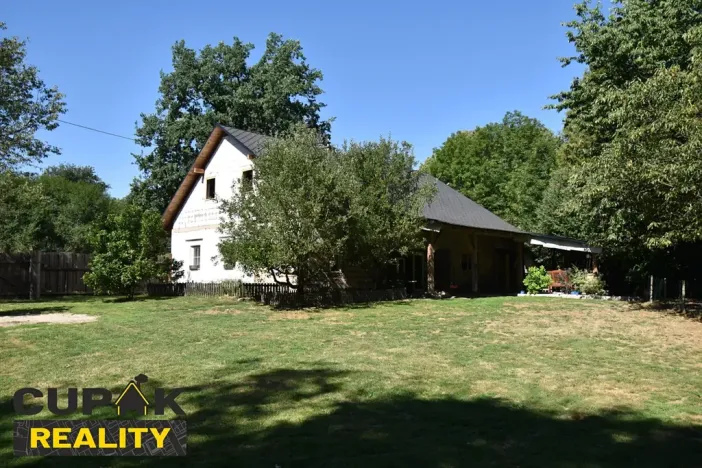 Prodej rodinného domu, Libchavy, 280 m2