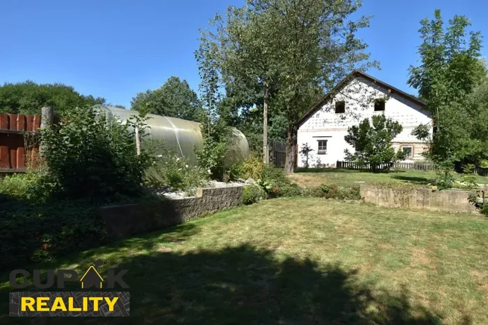 Prodej rodinného domu, Libchavy, 280 m2
