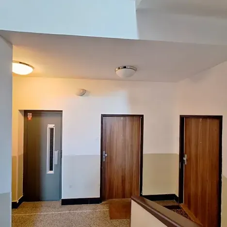 Pronájem bytu 2+kk, Praha - Břevnov, Bělohorská, 47 m2