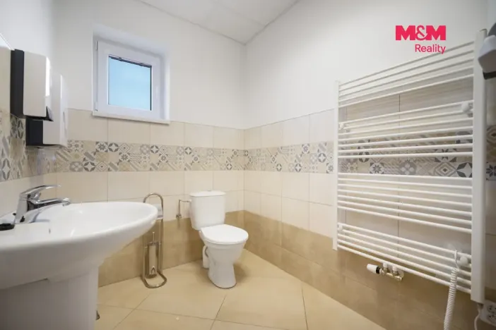 Prodej rodinného domu, Lázně Bohdaneč, Škroupova, 202 m2