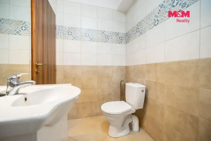 Prodej rodinného domu, Lázně Bohdaneč, Škroupova, 202 m2