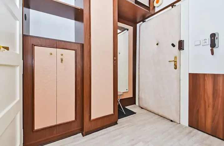 Pronájem bytu 2+kk, Praha - Nusle, U křížku, 45 m2