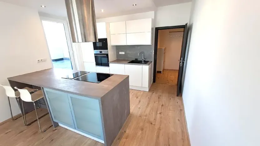 Prodej bytu 2+kk, Praha - Dolní Měcholupy, Honzíkova, 83 m2