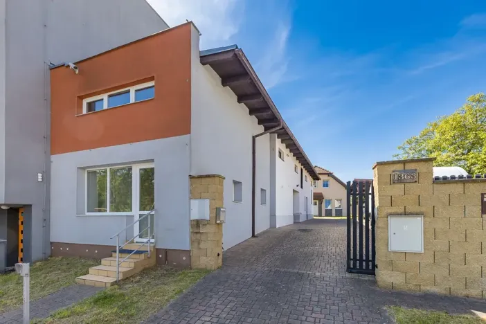 Prodej vícegeneračního domu, Mladá Boleslav, Viničná, 266 m2