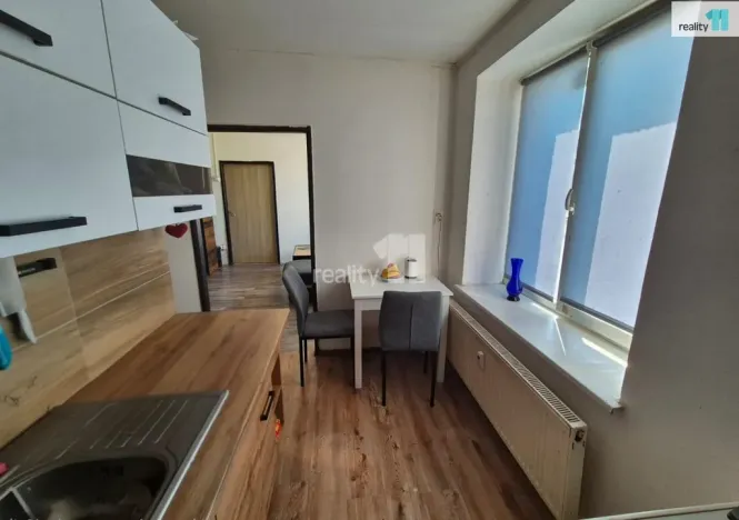 Prodej bytu 2+1, Aš, U Nádraží, 50 m2