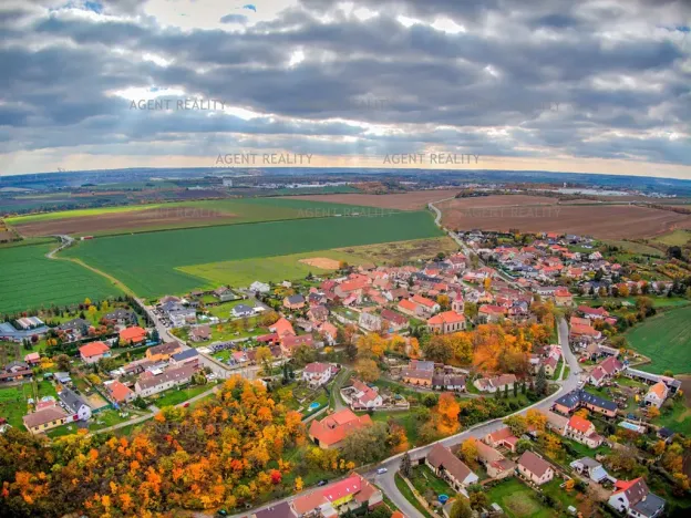 Prodej pozemku pro bydlení, Slaný, 800 m2