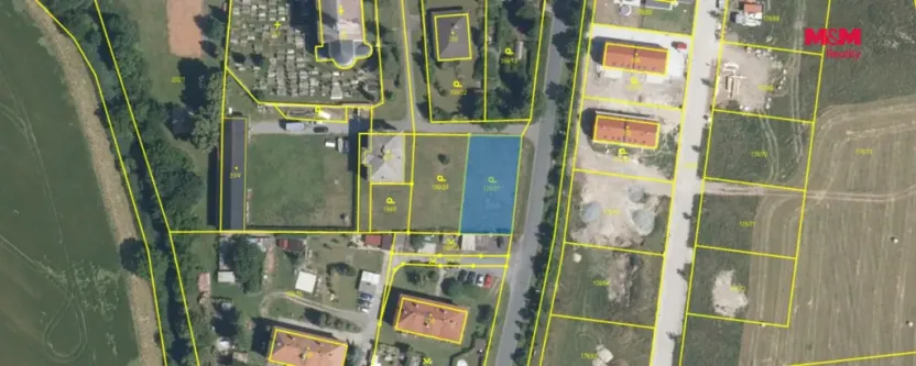 Prodej pozemku pro bydlení, Dvory - Veleliby, 619 m2