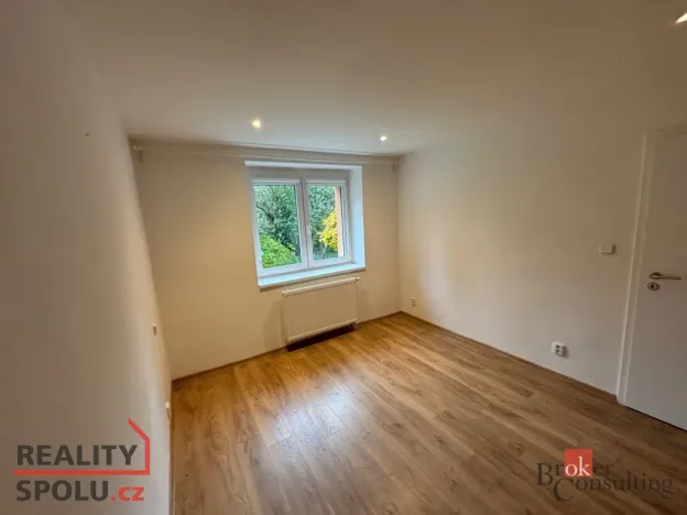 Pronájem bytu 2+1, Lovosice, Resslova, 48 m2