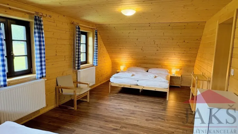 Prodej rodinného domu, Srní, 187 m2