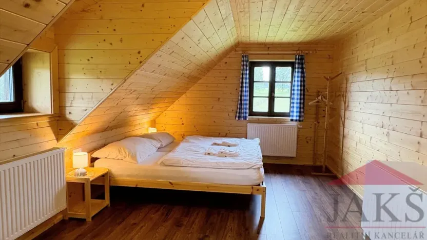 Prodej rodinného domu, Srní, 187 m2