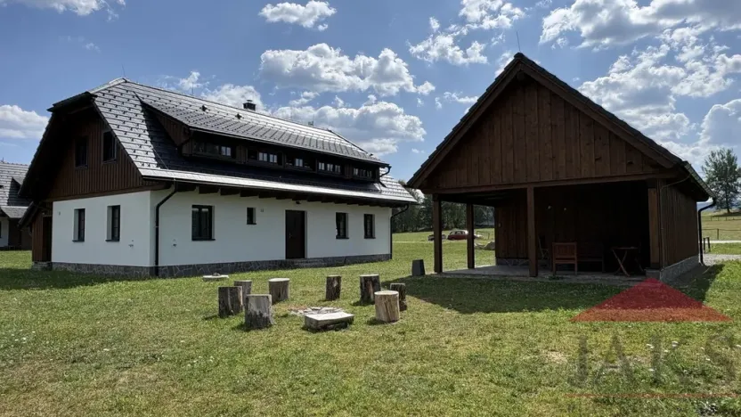 Prodej rodinného domu, Srní, 187 m2