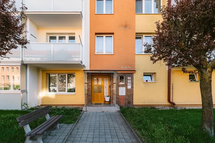Prodej bytu 2+1, Třebíč, Václavské nám., 51 m2
