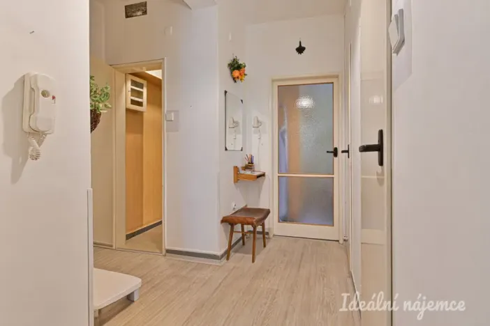 Pronájem bytu 2+1, Brno, Brožíkova, 56 m2